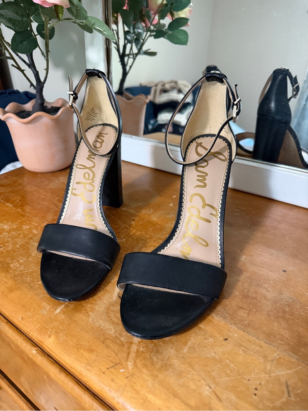 Sam Edelman Black Open-Toe Block Heel Sandals - Picture 2 of 7